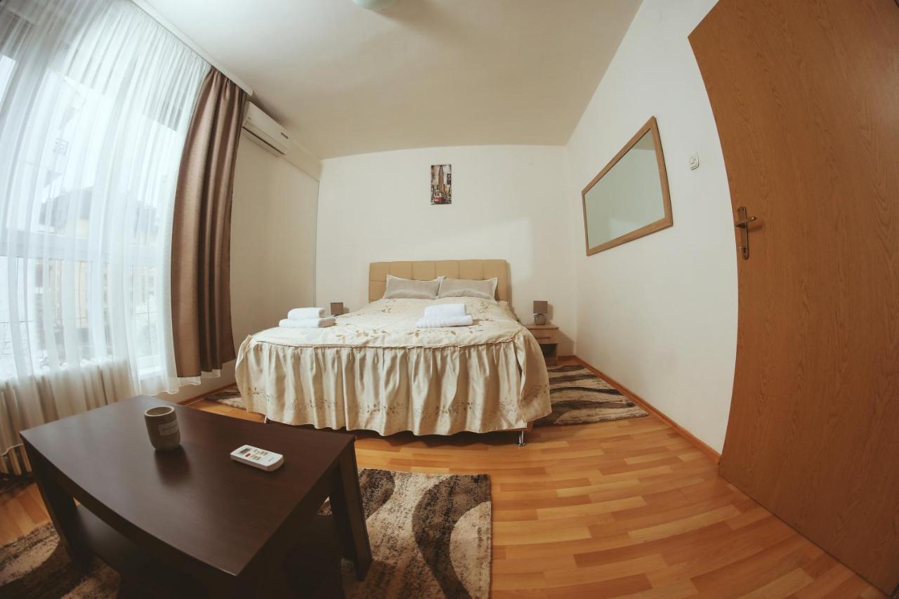 Apartman Centar 1 Banja Luka Exterior foto